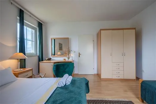 Apartment Nina Postira